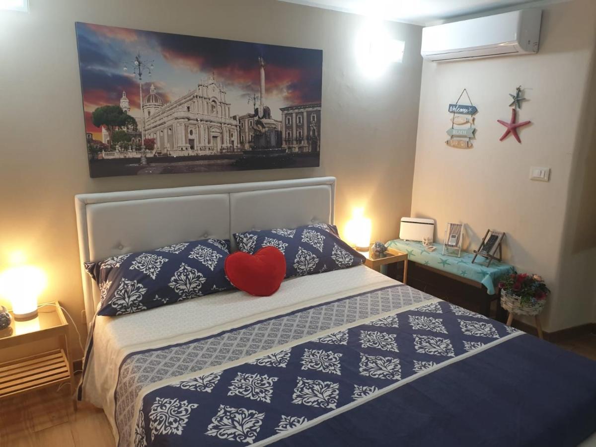 Viky House Apartment Catania Bagian luar foto